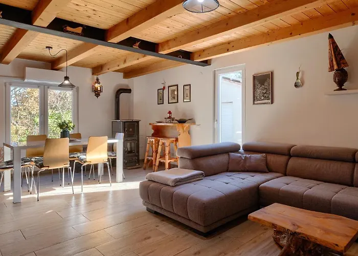 Mio By Guide Villa *